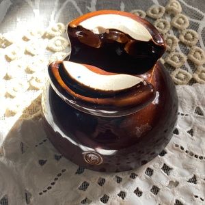 Vintage electrical brown insulator “B” 😊